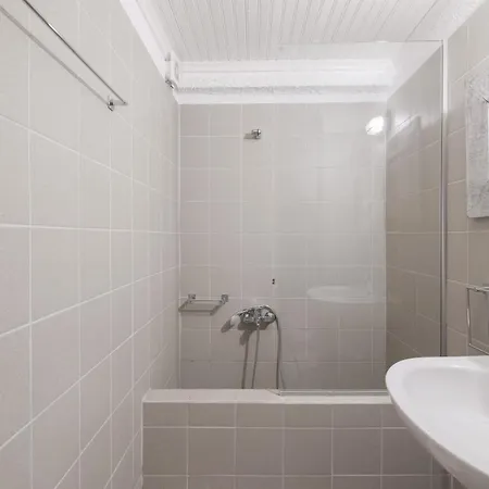 Family House With A Swimming Pool 5 Minutes From Ioulida 펜션 *