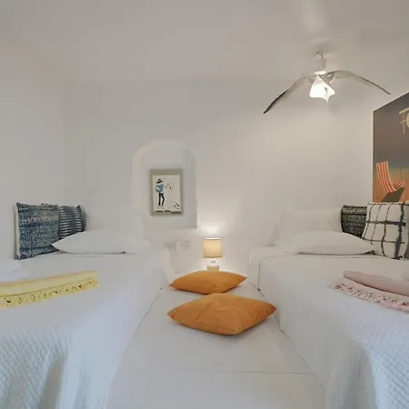 Family House With A Swimming Pool 5 Minutes From Ioulida Ioulis