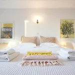 Family House With A Swimming Pool 5 Minutes From Ioulida Сasa de vacaciones *
