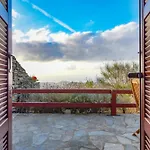 Сasa de vacaciones Family House With A Swimming Pool 5 Minutes From Ioulida