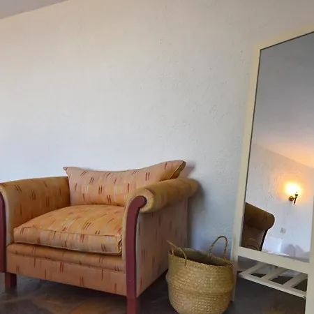 Family House With A Swimming Pool 5 Minutes From Ioulida Ioulis