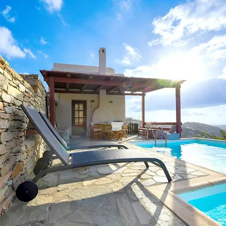 Family House With A Swimming Pool 5 Minutes From Ioulida Hébergement de vacances *